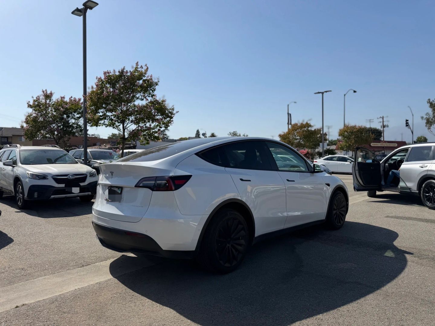 tesla model y 2021 5YJYGDEE7MF232340 image tesla model y 2021 5YJYGDEE7MF232340 image